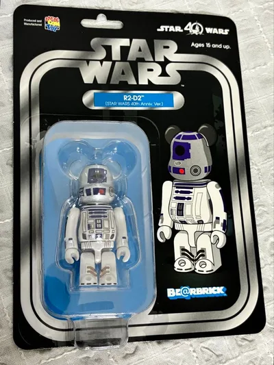 新品 スター・ウォーズ×メディコム・トイ 40周年 R2-D2 フィギュア