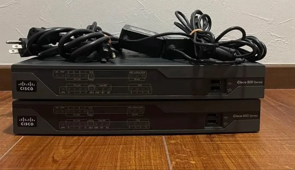 Cisco 892 CISCO892-K9 ルーター 2台セット AC付
