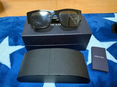 PRADA 三角ロゴ サングラス ブラック 正規品