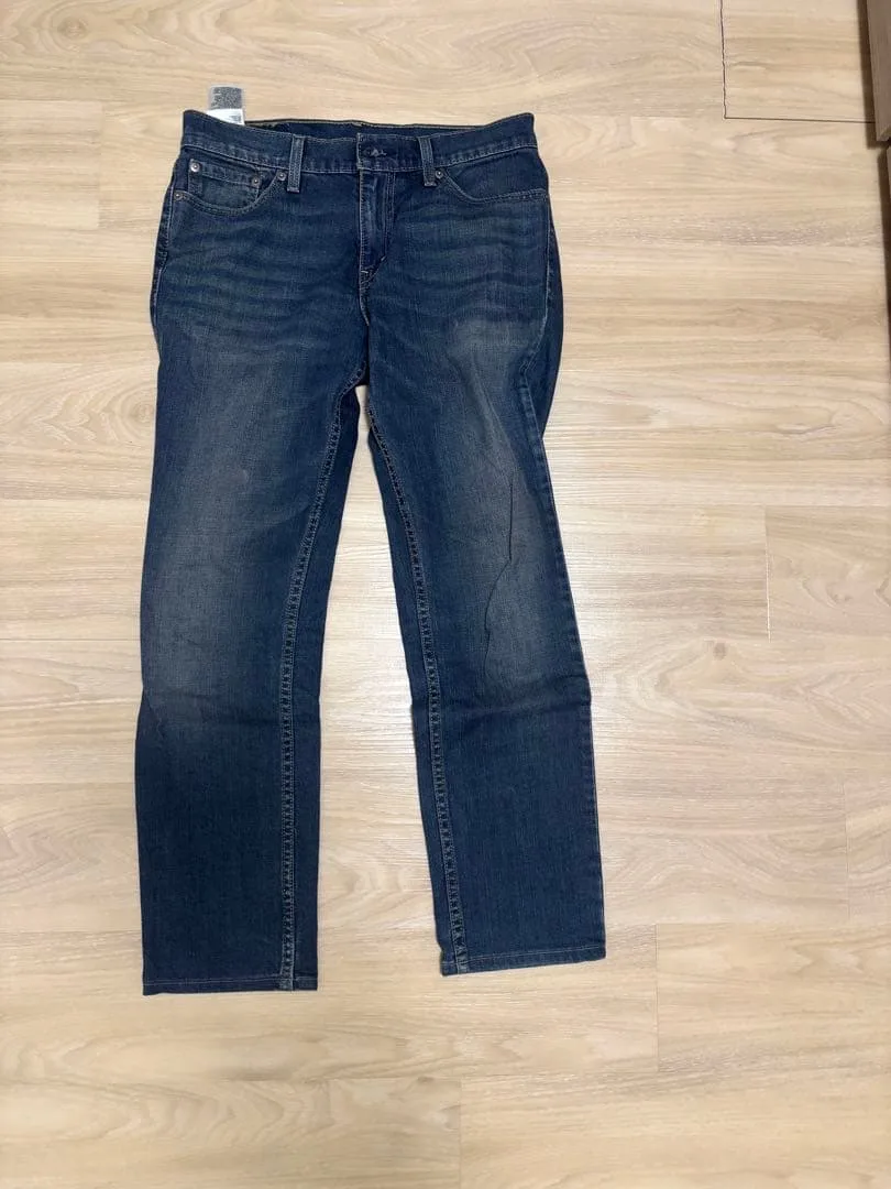 LEVI’S ジーパン