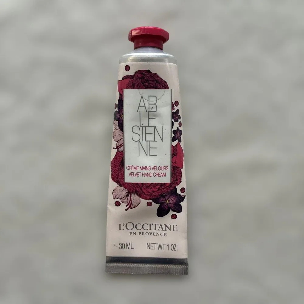 L'OCCITANE アルルジェンヌ ハンドクリーム 30ml