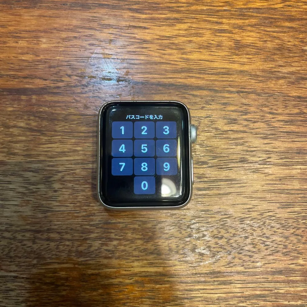 Apple Watch Series 3 รุ่นเซลลูลาร์ขนาดตัวเครื่อง 42 มม