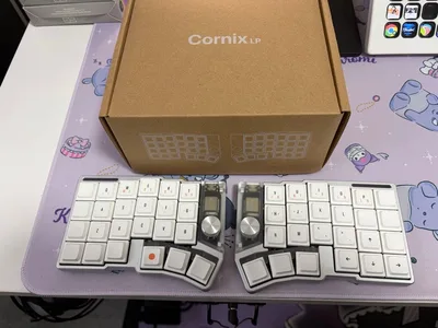 Cornix LP 左右分離型キーボード 本体