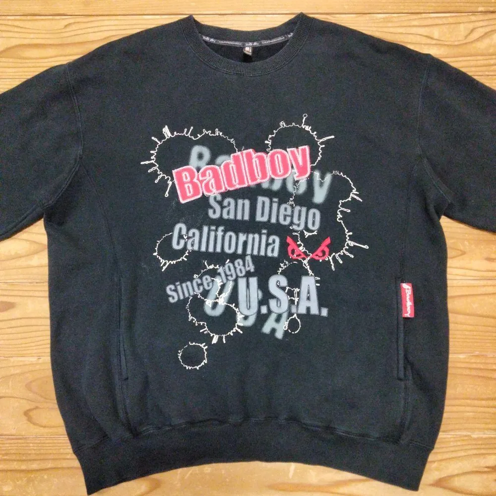 90's BADBOY USA 刺繍ロゴ入り スウェットトレーナー Mサイズ