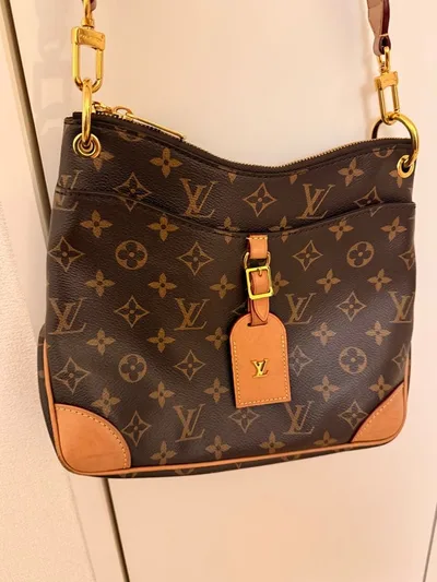 LOUIS VUITTON ルイヴィトン モノグラム ショルダーバッグ