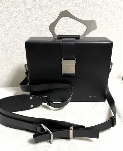 【傷汚れありHeliotEmil shoulder bag 10/25迄限定価格