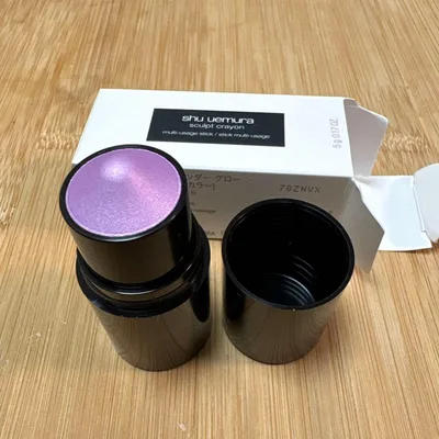 shu uemura sculpt crayon ラベンダー グロー