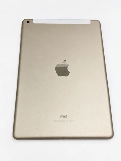 Apple iPad 第五世代 本体 ゴールド/Cellularモデル