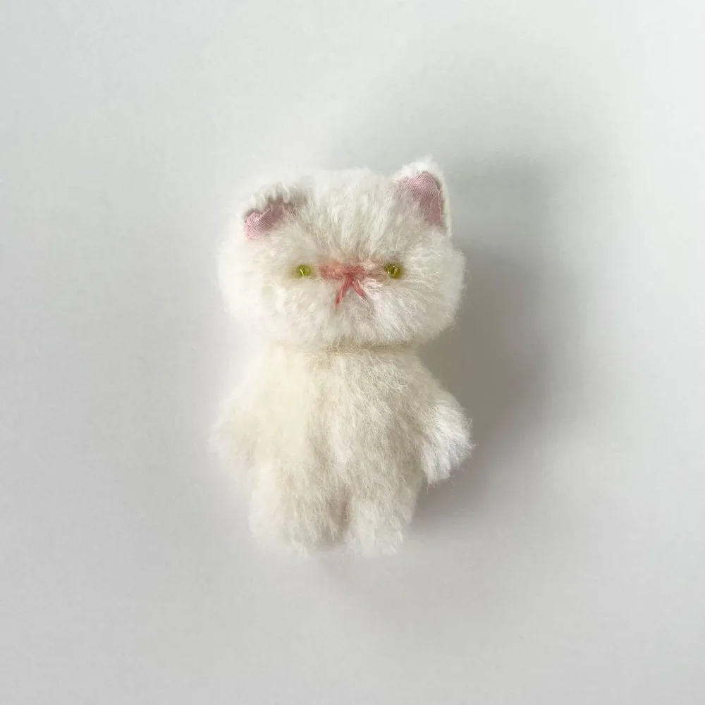 konekoのぬいぐるみ ( ひやけちゃん ) ハンドメイド 作家 猫 c