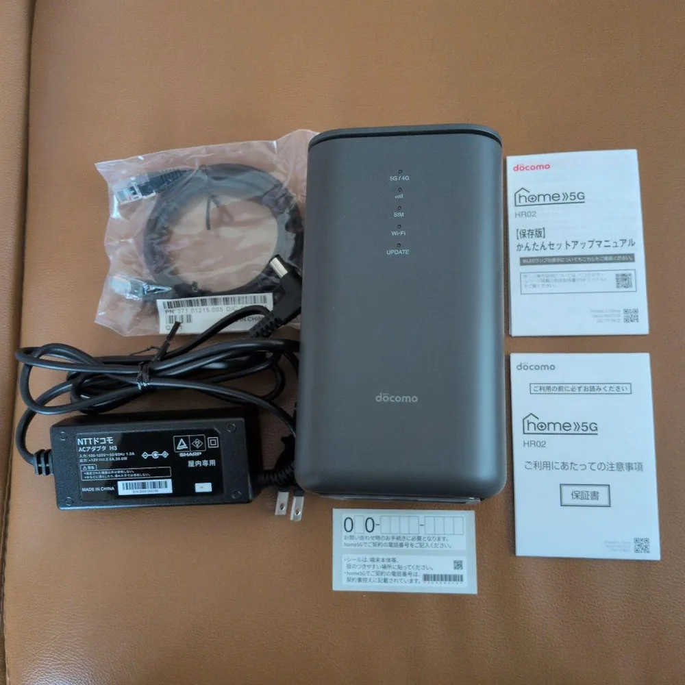docomo home 5G HR02 Wi-Fiルーター 本体