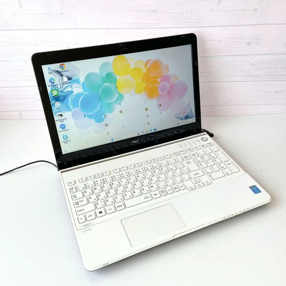 LAVIE/Windows11/8GB/Blu-ray/NECノートパソコン97