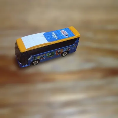 トミカ きかんしゃトーマス バス