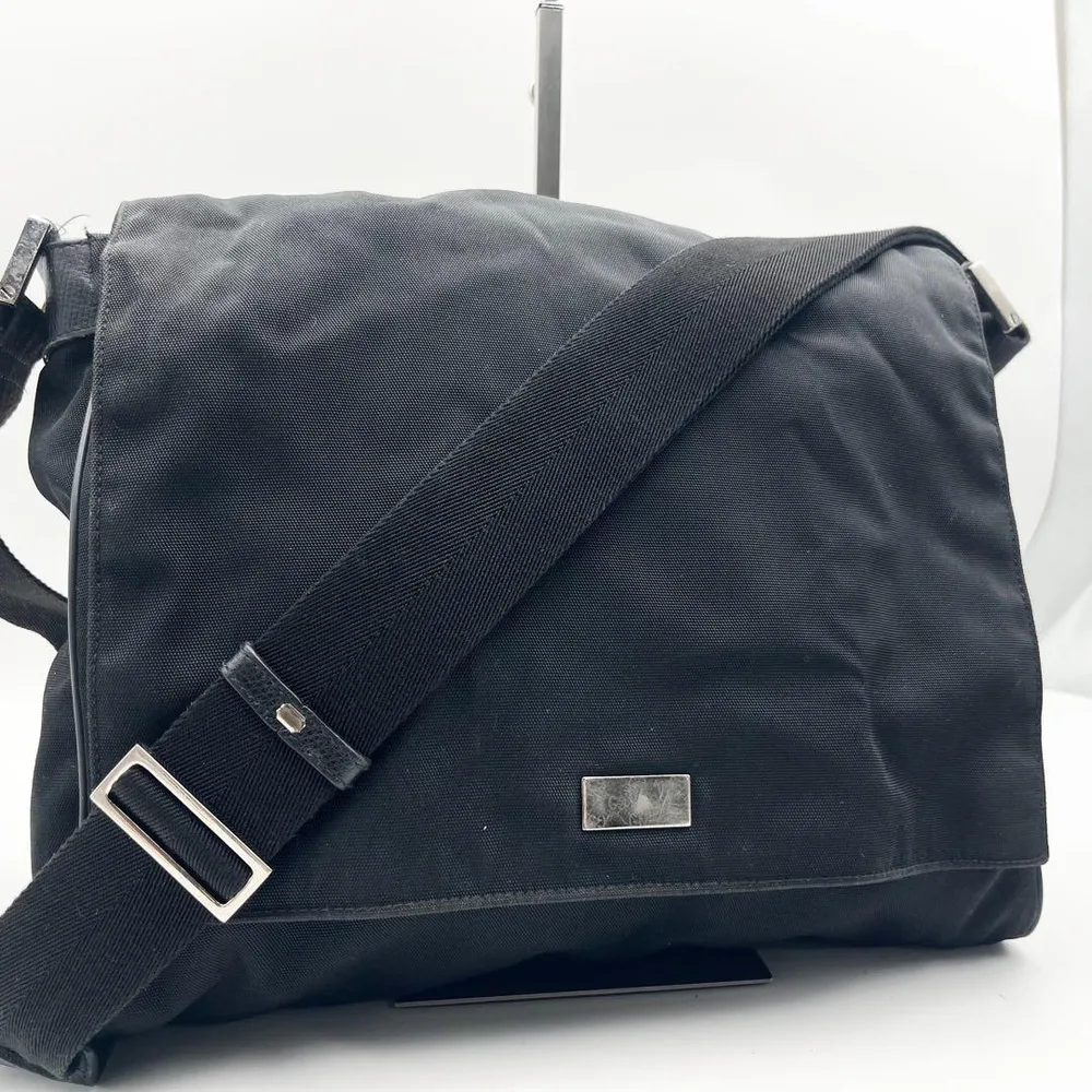 Gucci Messenger Bag A4 Storage GG Logo Crossbody หนังสีดำ