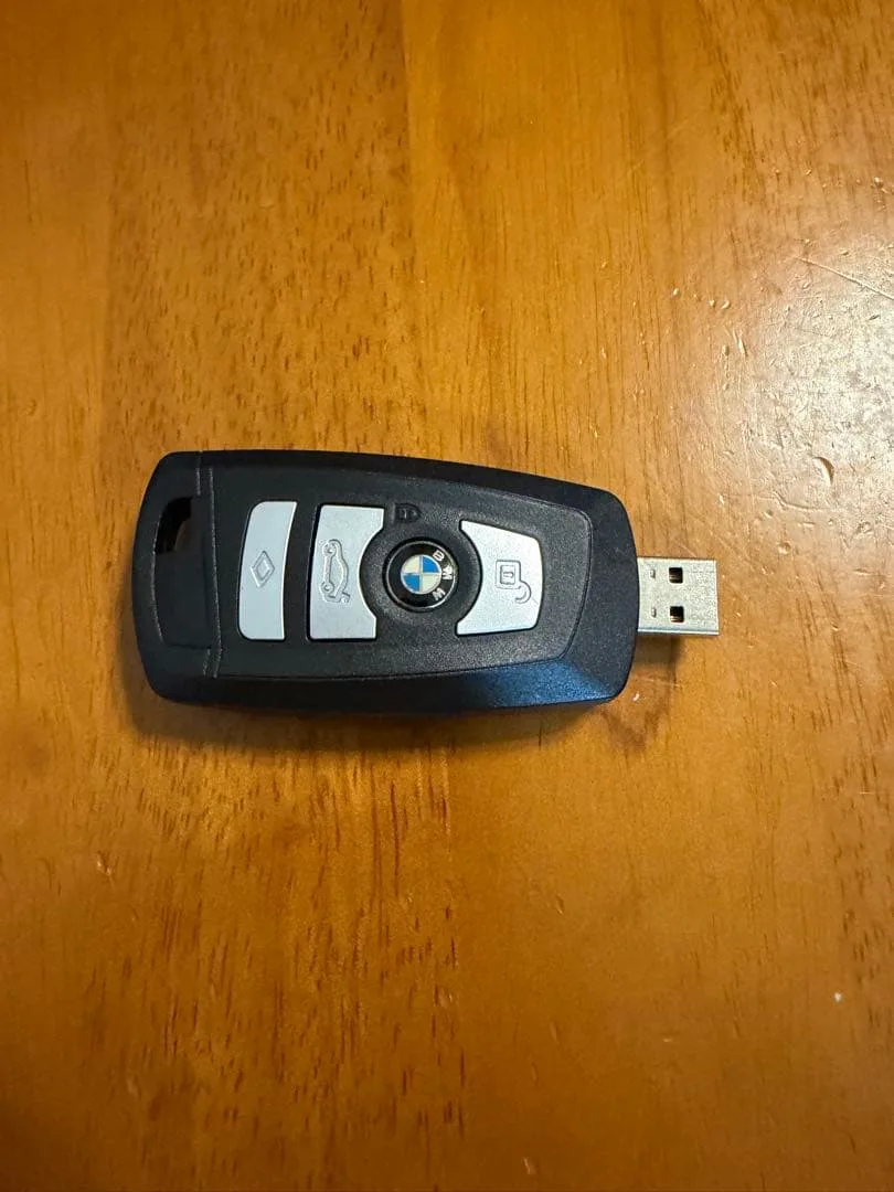 【中古品】BMW キー型USBメモリ