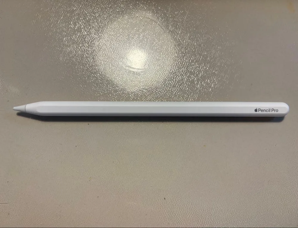 Apple Pencil Pro 本体