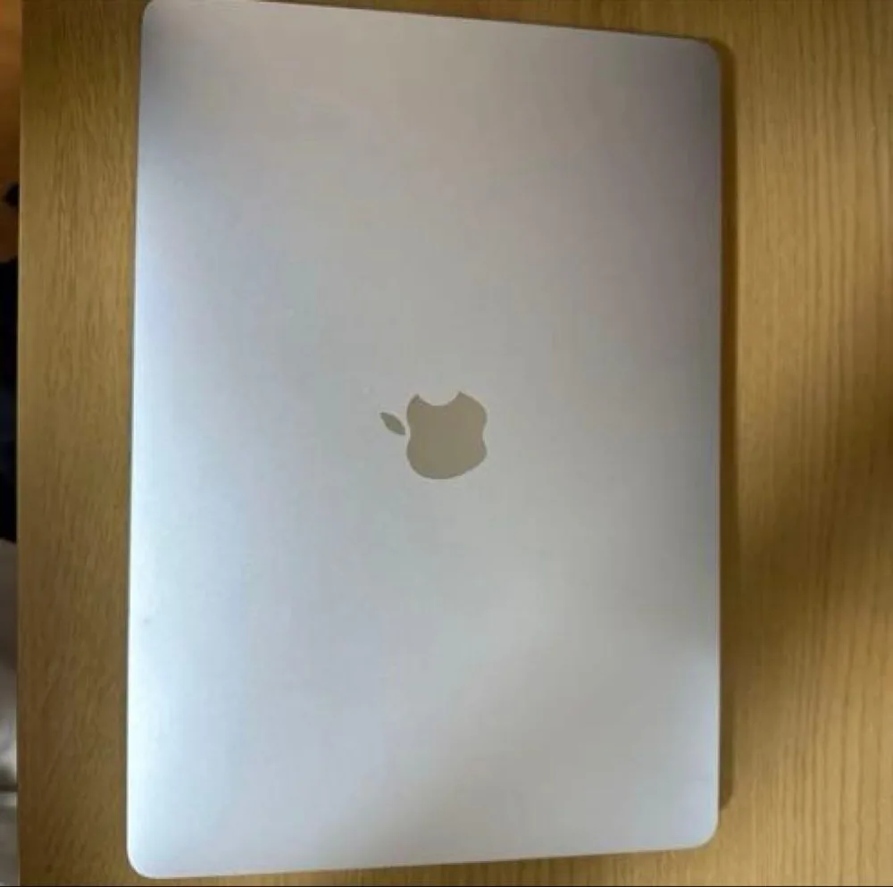 Apple MacBook Air Retina 13インチ 2019
