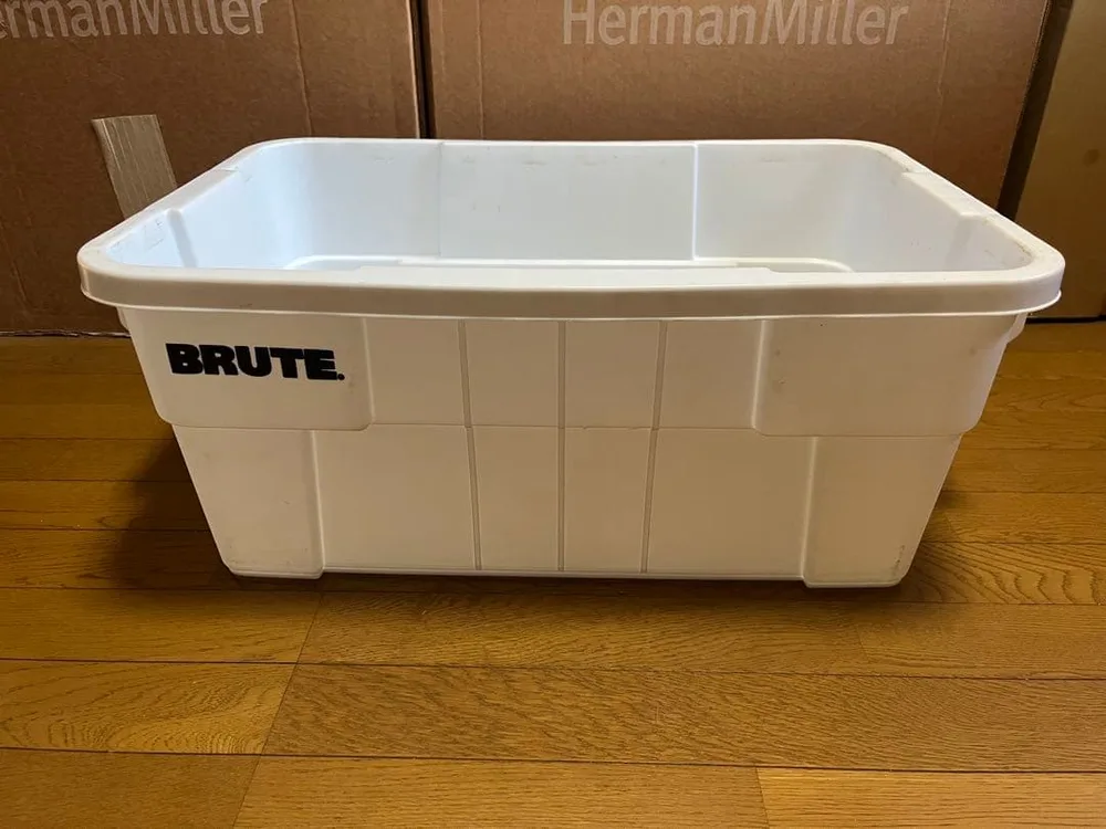 Rubbermaid BRUTE コンテナ 収納ボックス