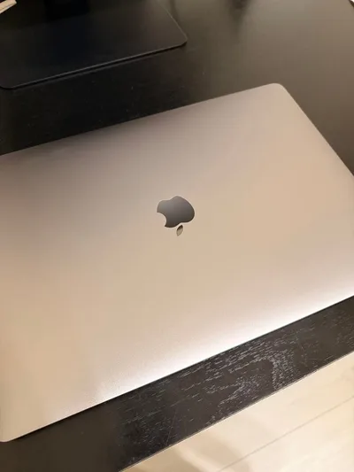 MacBook Pro15インチ 2018 256GB