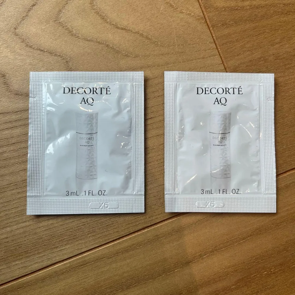 DECORTÉ AQ ブライトニング乳液 サンプルセット