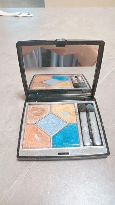 Dior サンク クルール 162サマーアズールアイシャドウ