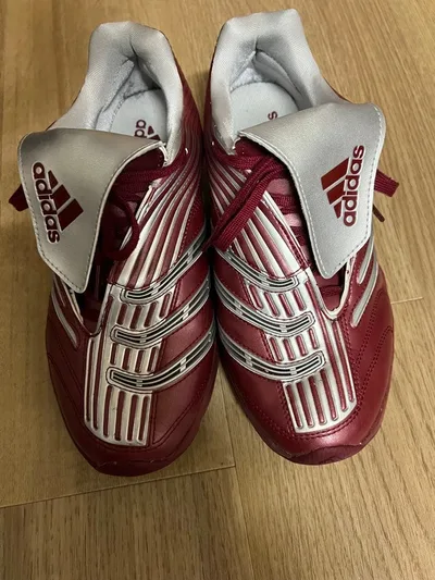 adidas スニーカー ボルドー×シルバー