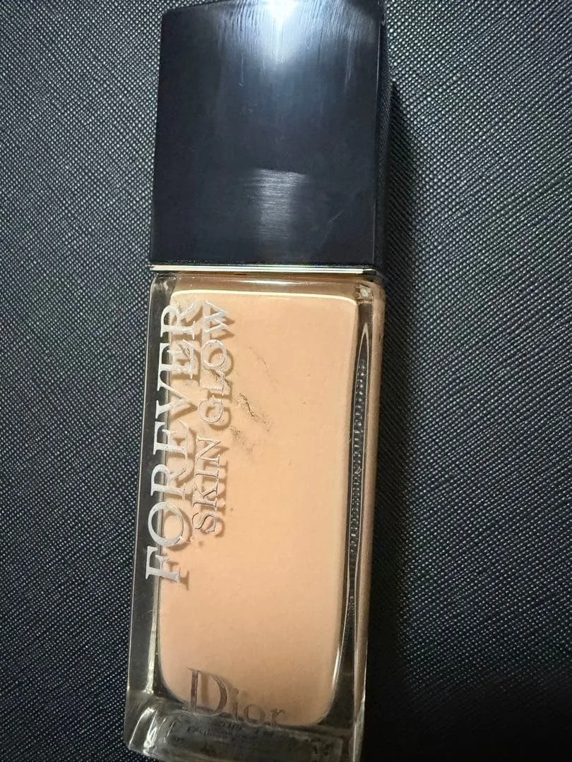 Dior ディオールスキン フォーエヴァー フルイド グロウ 2N