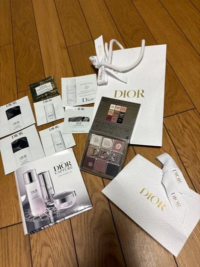 Dior バックステージ アイパレット 002 スモーキー