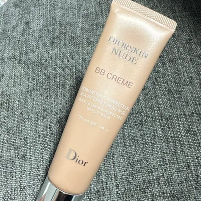 DIOR SKIN NUDE BB 02 ディオール スキン ヌード