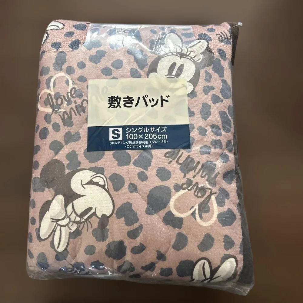 新品未開封♡ディズニー♡ミニーマウス 敷きパッド シングル 100×205cm