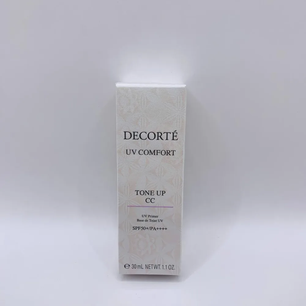DECORTÉ UV コンフォート トーンアップ CC 10