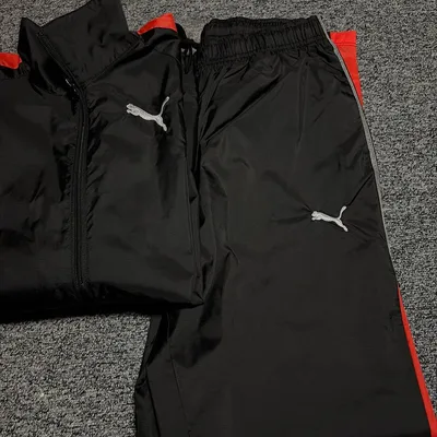 PUMA ピステ 上下セット ブラック Mサイズ