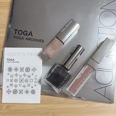 ADDICTION × TOGA マットリップ グロス ネイルトップコート