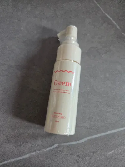 freem フォームソープ 150mL ティー&シトラスの香り