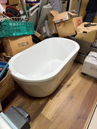 置き型浴槽 アクリル製 フリースタンディングバスタブ ホテル仕様 洋風 湯船