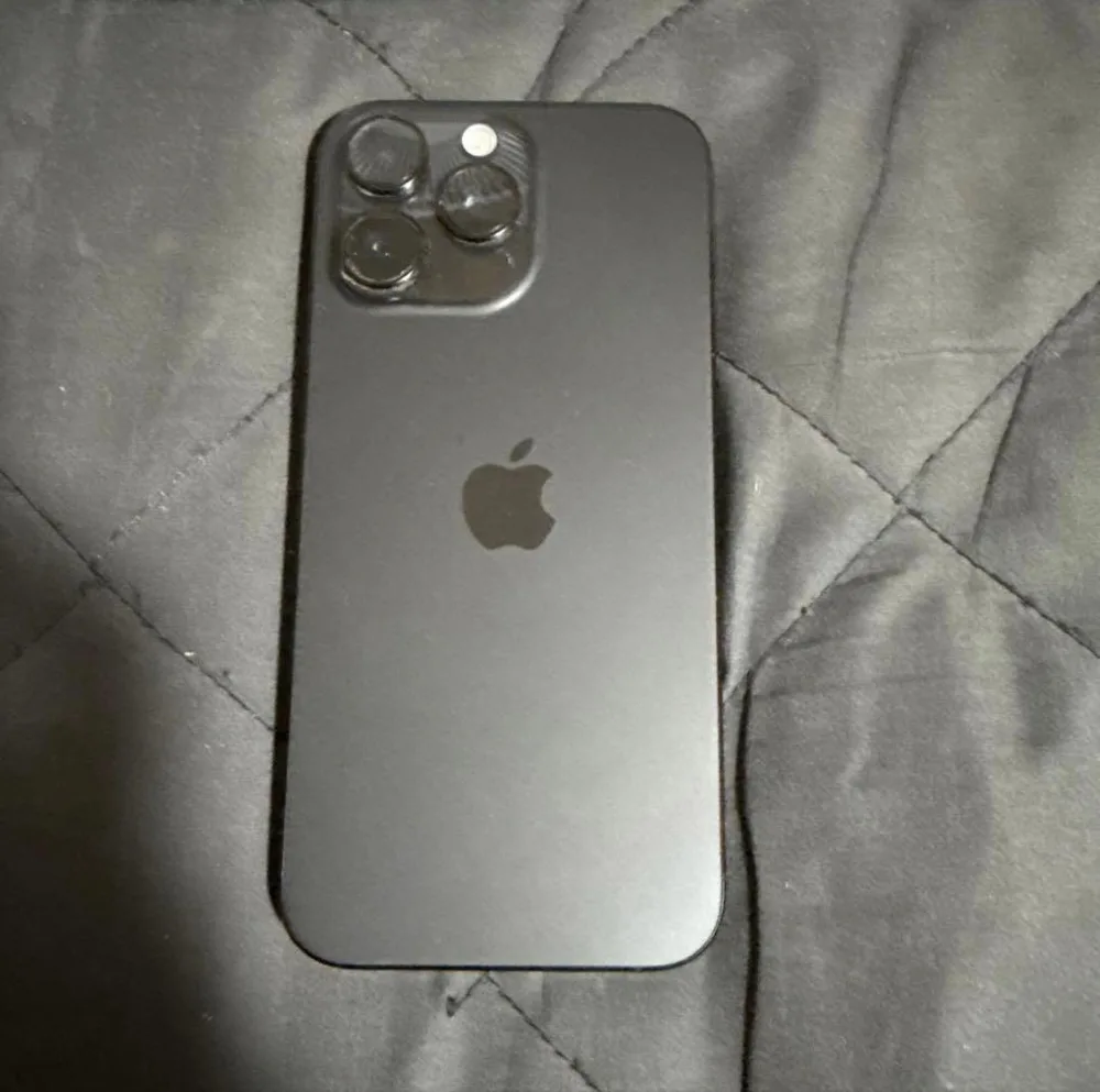 iPhone16ProMAX本体 完全ジャンク品