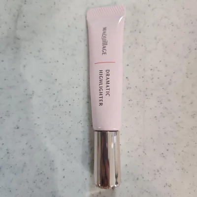 MAQuillAGE ドラマティックハイライター 残8割