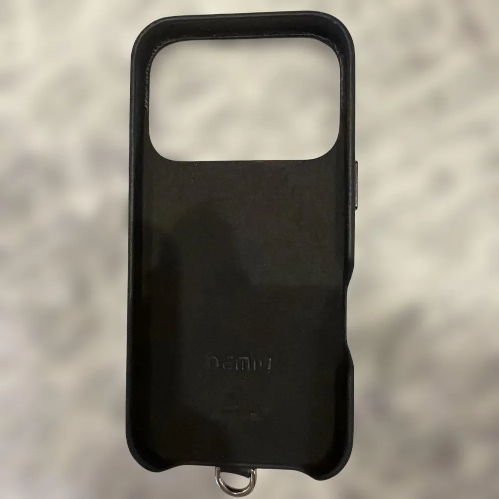 DEMIU iPhoneケース