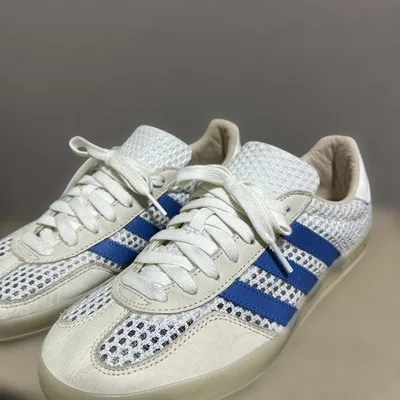 adidas スニーカー 27.0cm