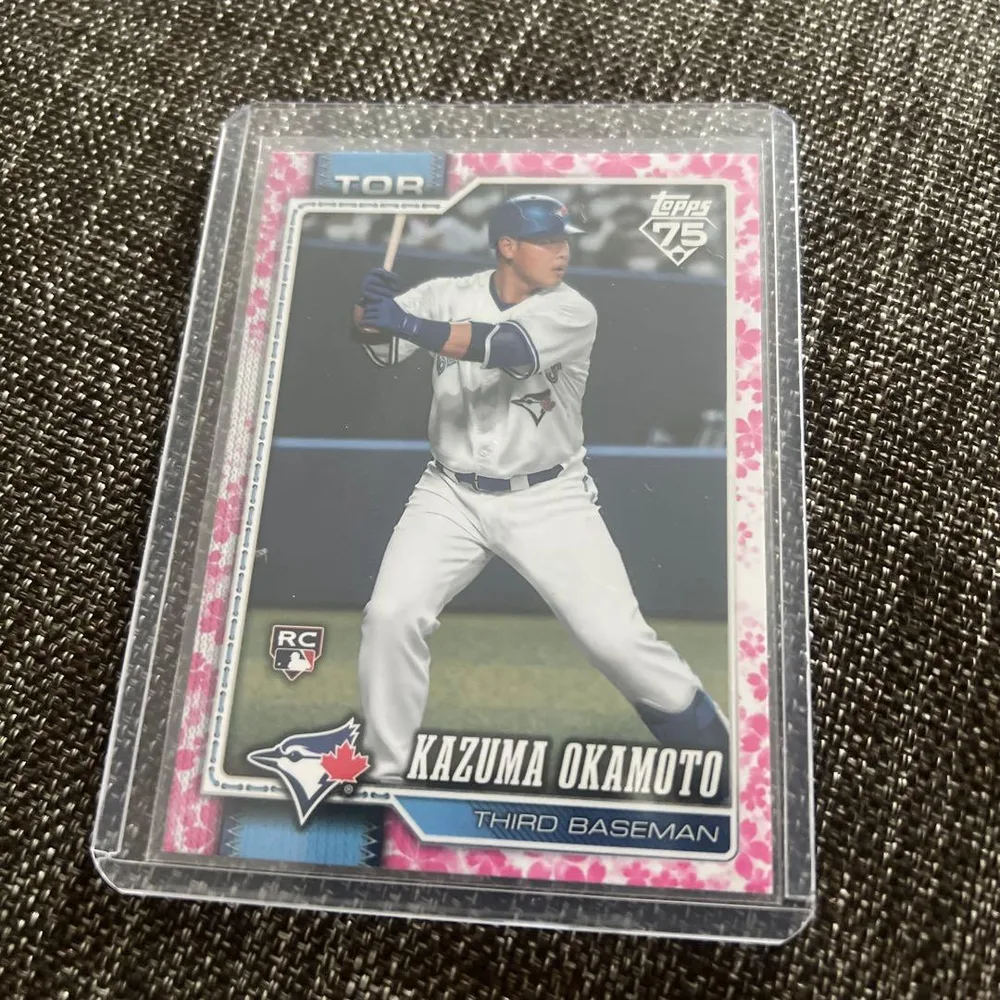 最終価格で半額以下‼️Topps 2026 世界99枚限定 岡本和真サクラパラレル