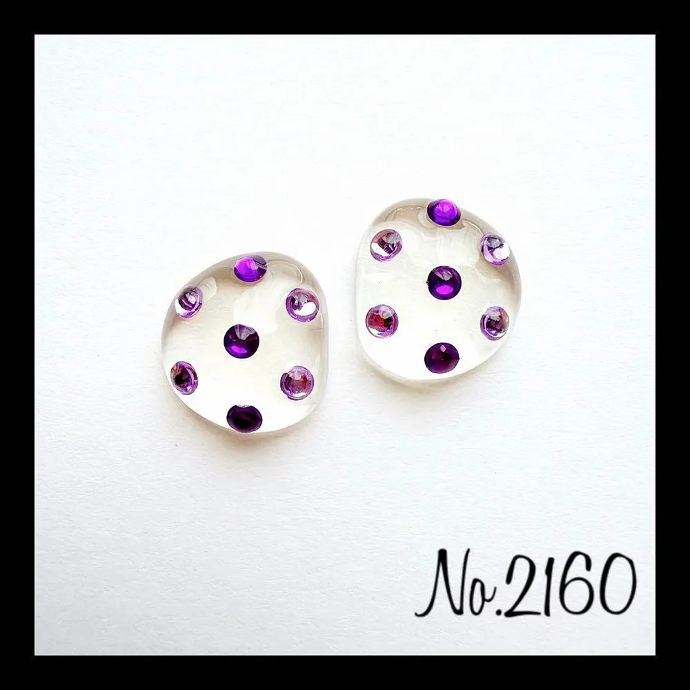 No.2160 レジンピアス レジンイヤリング ハンドメイドアクセサリー