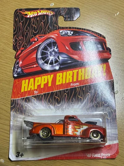 ホットウィール '40 フォード トラック happy birthday