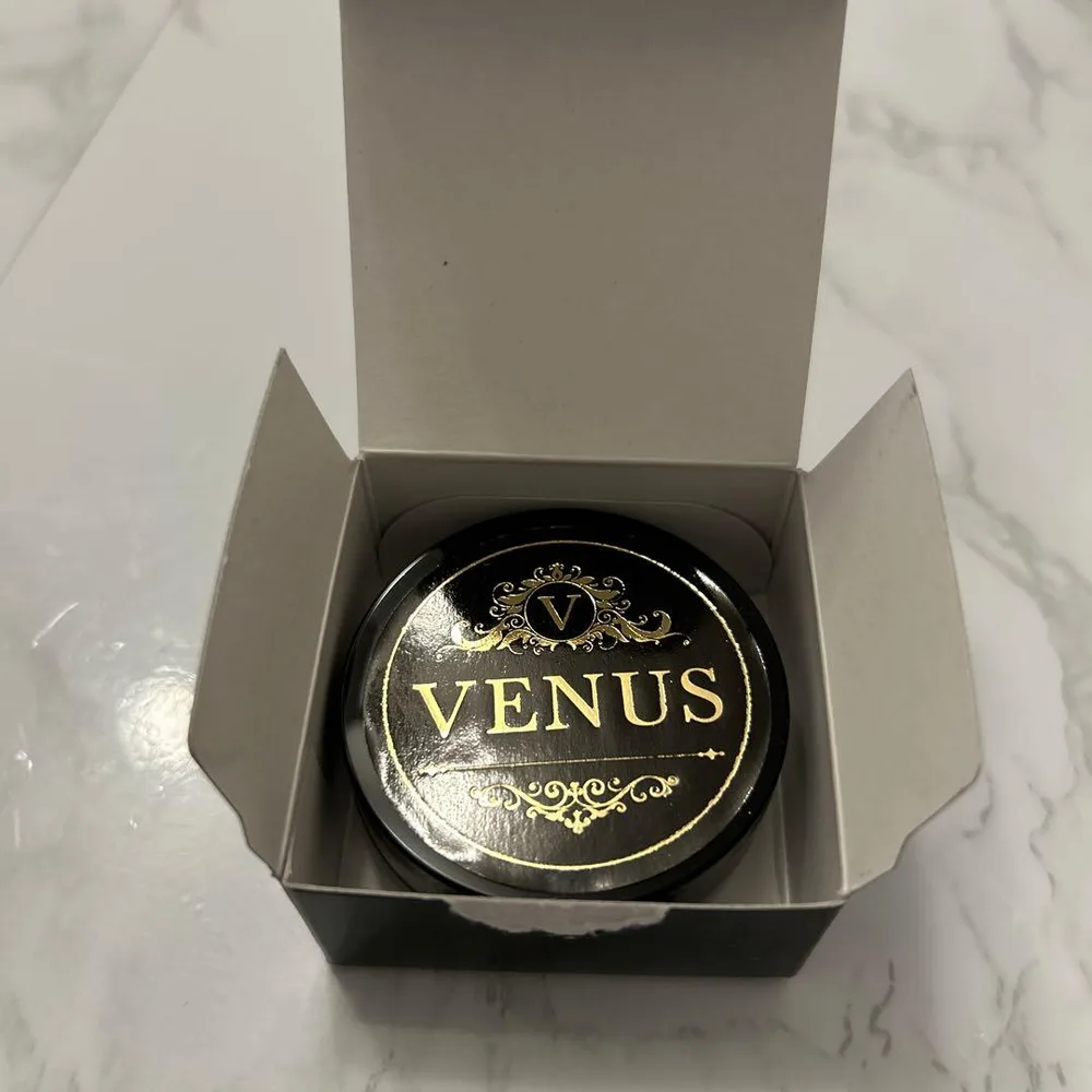 ⭐️送料込み VENUS ラブクリーム 10g ボディクリーム