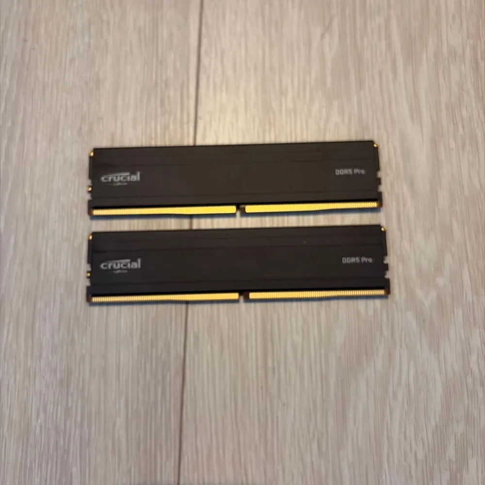 Crucial PRO DDR5-6000 32GB(16GB×2)