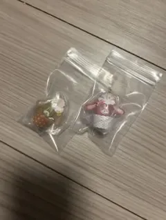 サンリオ シュガーバニーズ めじるしアクセサリー ケーキチャーム