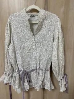Katie 花柄 ピンタック フリル ブラウス