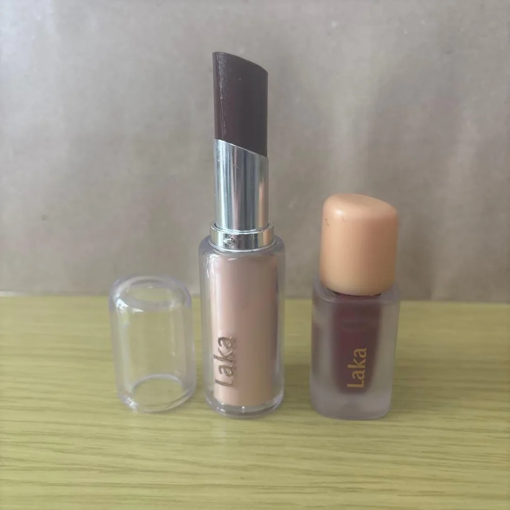 Laka リップ2本セット