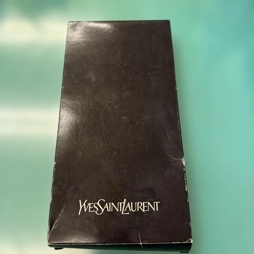 Yves Saint Laurent(イヴ・サンローラン)ハンドミラー 手鏡