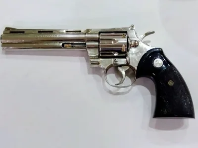 ปืนโมเดล Kokusai COLT PYTHON .357 MAGNUM (โลหะ)