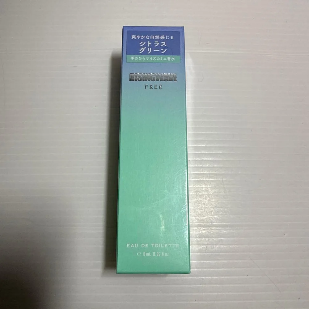ライジングウェーブ フリー オードトワレ シトラスグリーン 8ml ミニ香水