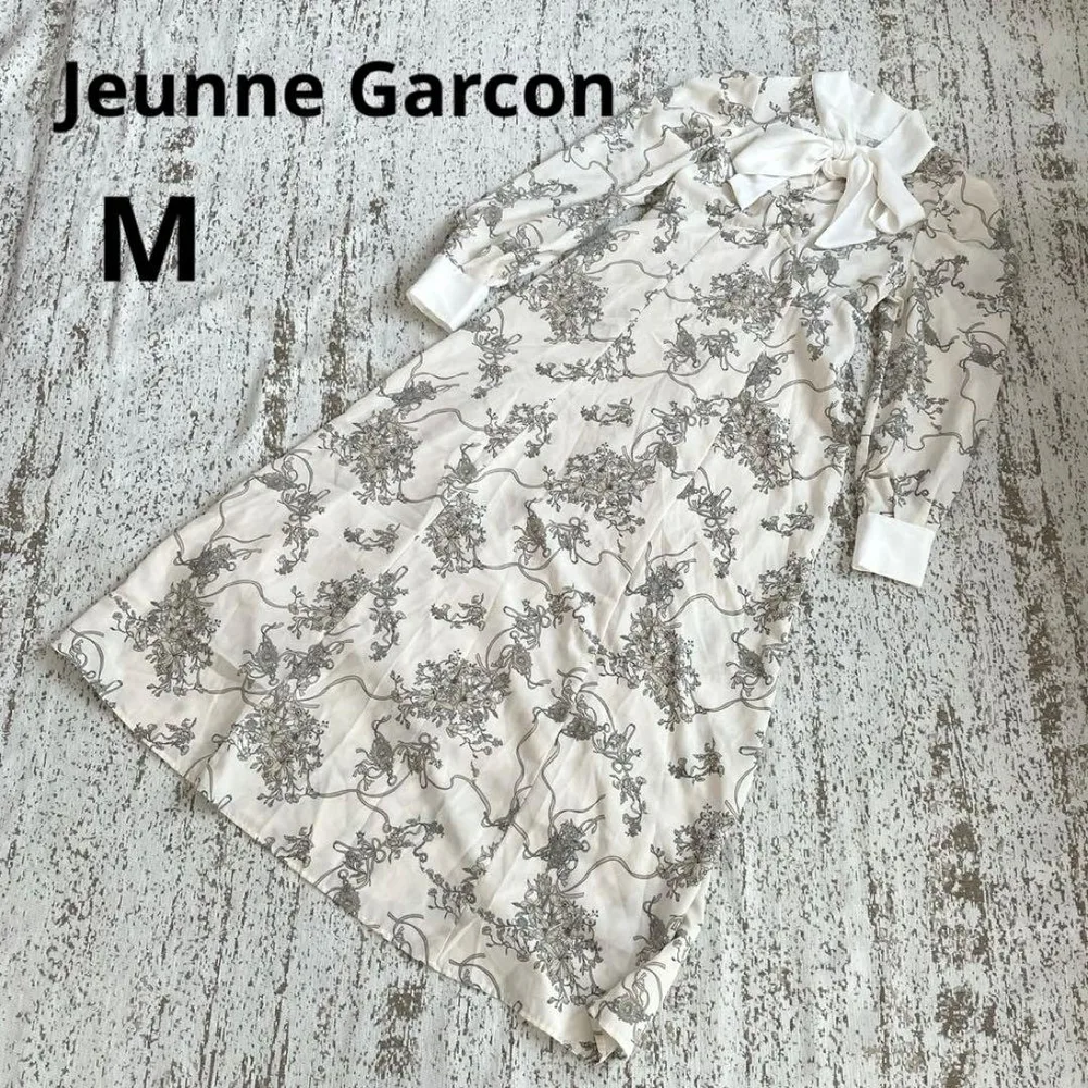 ジュンヌガルソン 長袖 ロングフレアワンピース M ベージュ 花柄 リボンタイ